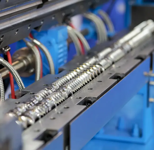 It wurkjen proses en operaasje foarsoarchsmaatregels fan de twilling-screw foam granulator